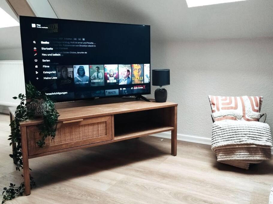 Stylische Altstadtwohnung - Netflix - Smart Tv - Schlafsofa Fur 3 Personen Erfurt Ngoại thất bức ảnh